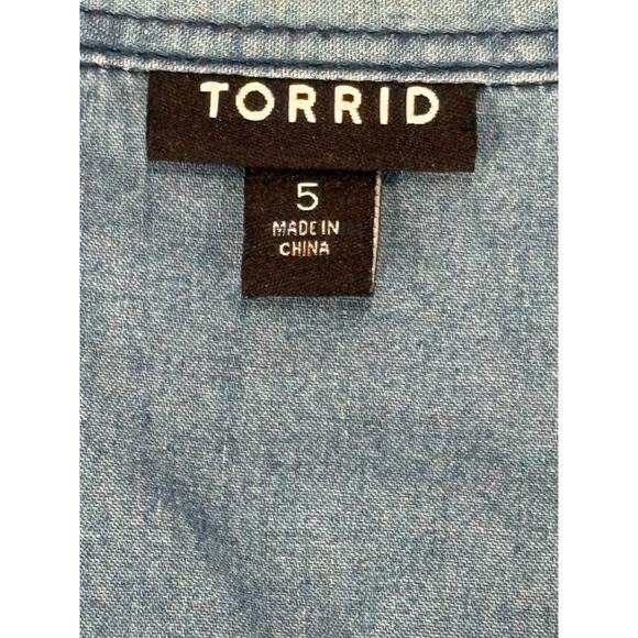 Torrid Western Shirt Plus Size 5 5X Denim Long Sleeve Top Chambray Button Down - Picture 4 of 7
